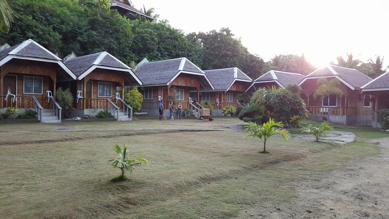 Cliff Side Beach Resort And Cottages Siquijor Exterior photo